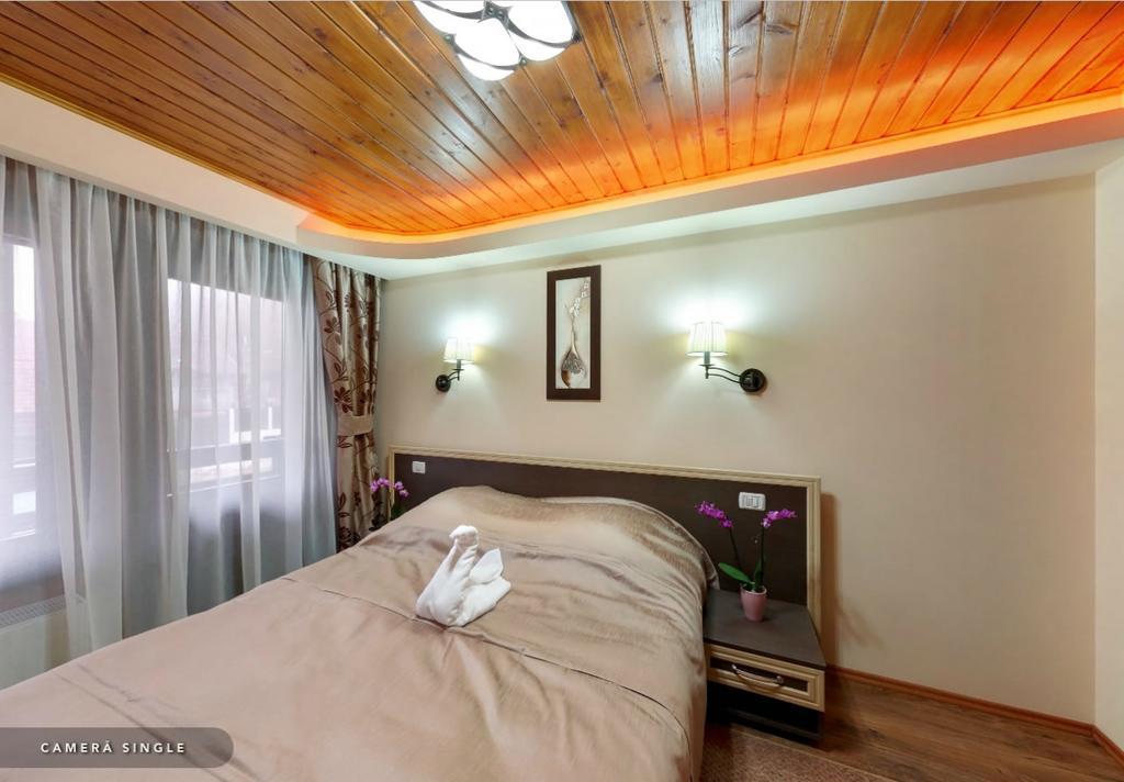 Hotel Hillden Lodge&Restaurant Drumu Carului Exterior foto